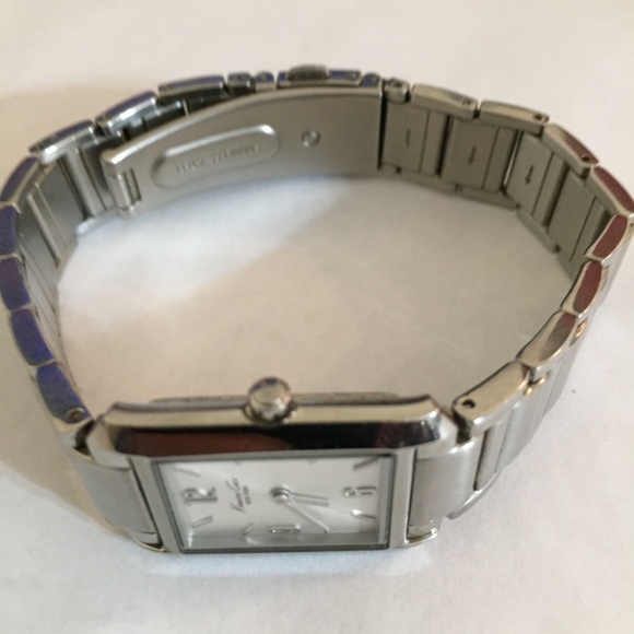 KENNETH COLE NEW YORK LADIES WATCH - Picture 3 of 3